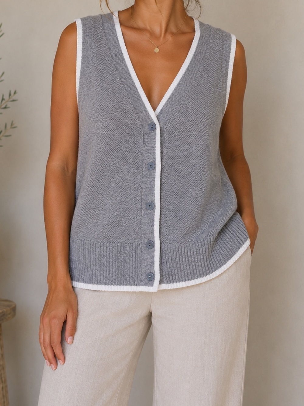 Aerie Offline Gray Knit Sweater Vest‎ Button Front Small | NWT